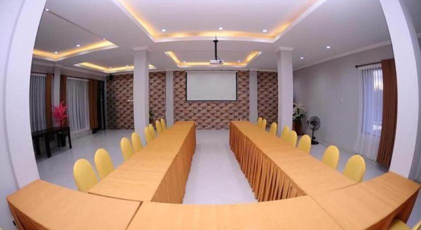 Lembasung Boutique Syariah Hotel Tarakan Exterior foto